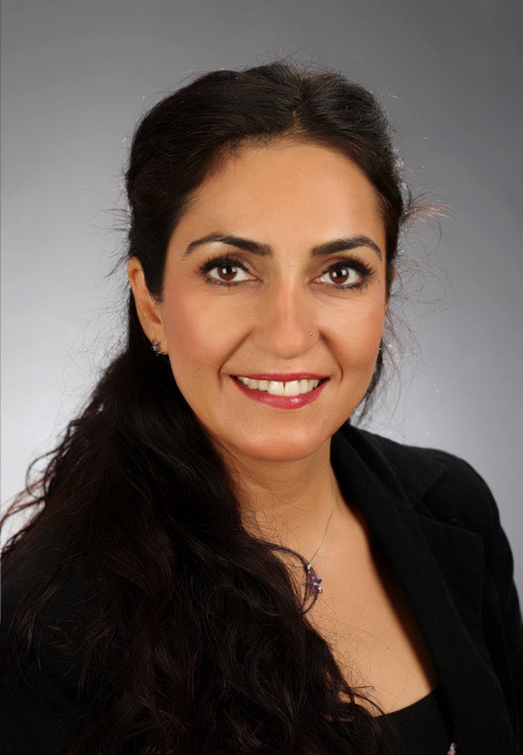 Ayşe Demir